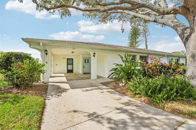 view of mediterranean / spanish-style home