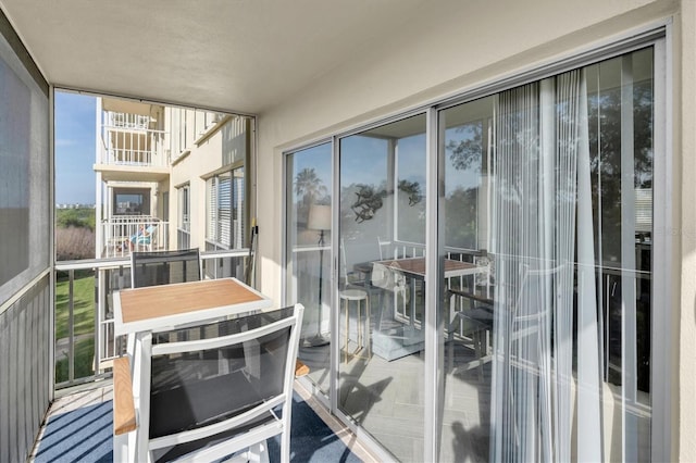 9000 Commodore Dr Unit 401, Seminole, FL 33776 - view of sunroom
