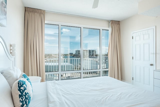 bedroom with ceiling fan