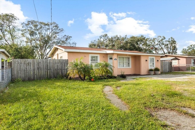 view of front of house with a front yard