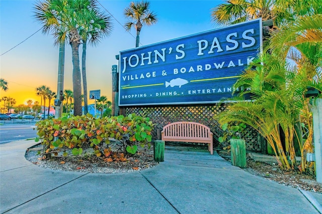 11683 Grove St, Seminole, FL 33772 - exterior view
