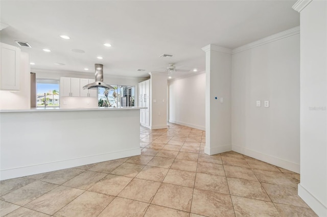 11683 Grove St, Seminole, FL 33772 - unfurnished room featuring recessed lighting, a ceiling fan, light tile patterned flooring, and crown molding