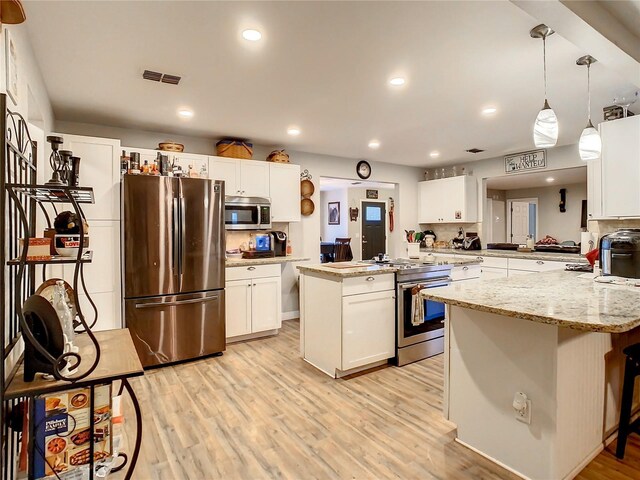 2002 Amesbury Dr, Auburndale, FL 33823 - photo 13