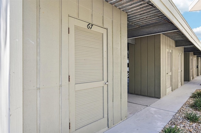 view of entrance to property