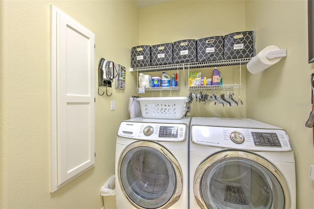5315 Cedarshake Ln, Valrico, FL 33596 - washroom with washer and dryer