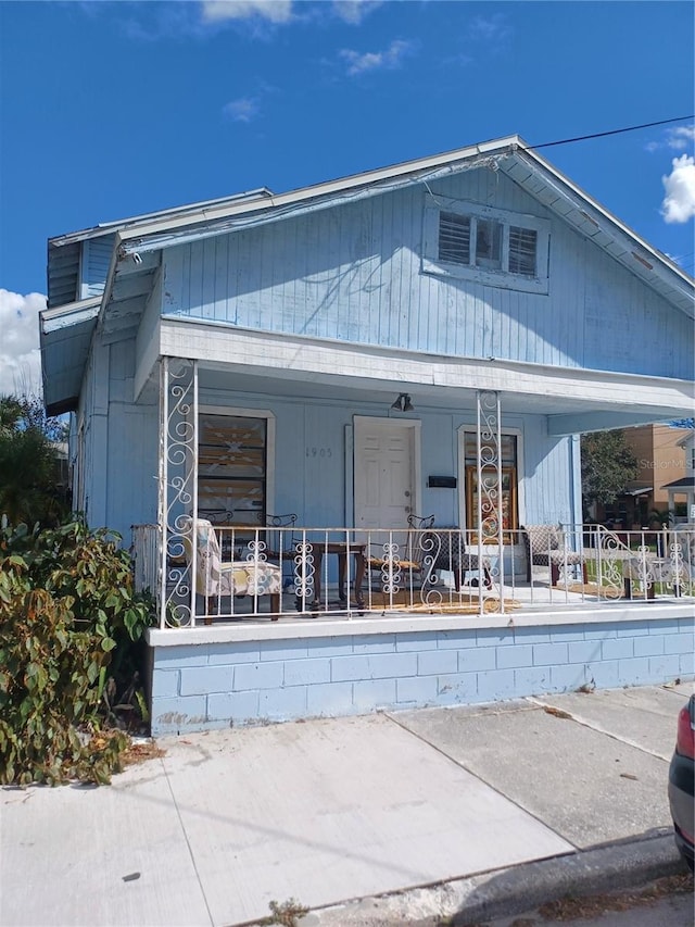 view of front of home