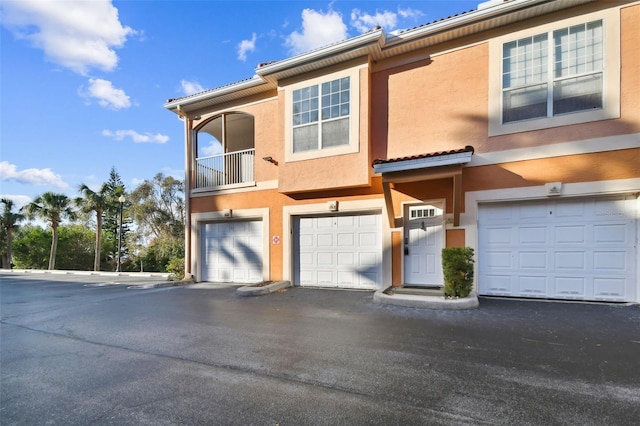 view of townhome / multi-family property