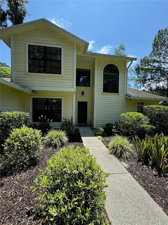 view of front of house