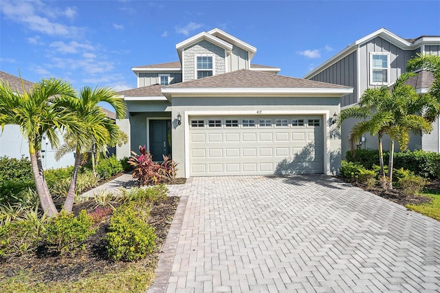 view of front facade with a garage