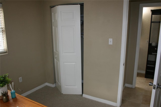3402 W Obispo St, Tampa, FL 33629 - unfurnished bedroom featuring a closet