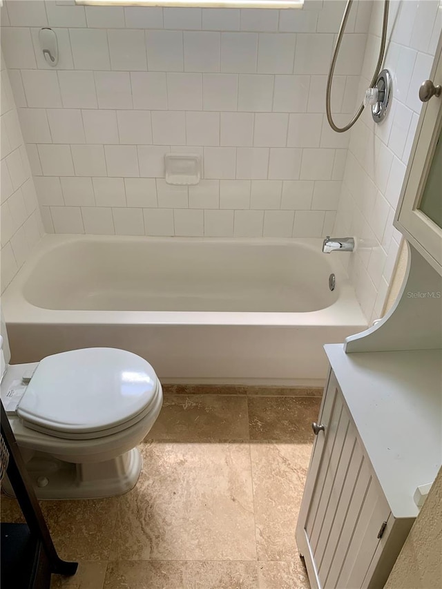 3402 W Obispo St, Tampa, FL 33629 - full bathroom with vanity, tiled shower / bath combo, and toilet