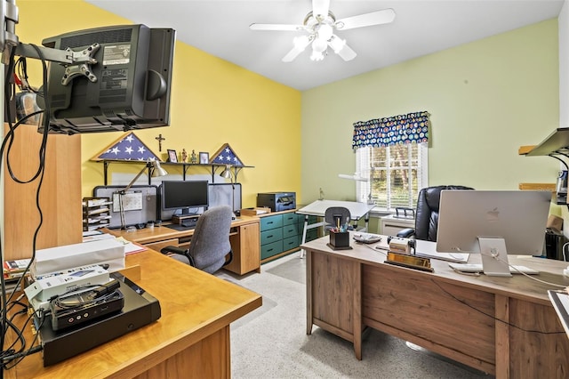 office space with ceiling fan