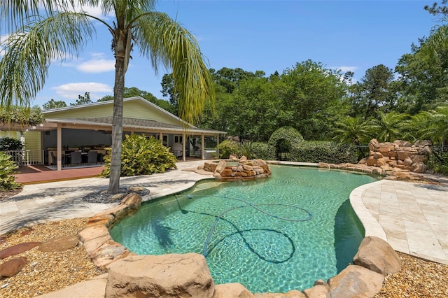2501 Rustic Oaks Dr, Lutz, FL 33559 - photo 2