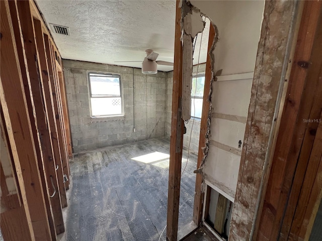 507 79th Ave, St Pete Beach, FL 33706 - bathroom featuring a textured ceiling