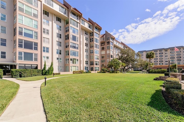 632 Edgewater Dr Unit 532, Dunedin, FL 34698 - view of apartment building / complex