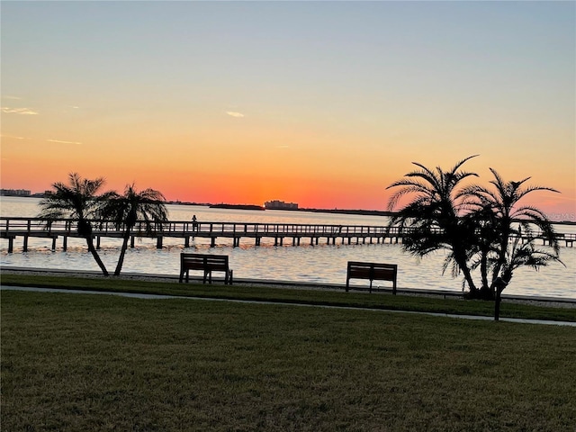 632 Edgewater Dr Unit 532, Dunedin, FL 34698 - view of community with a lawn and a water view