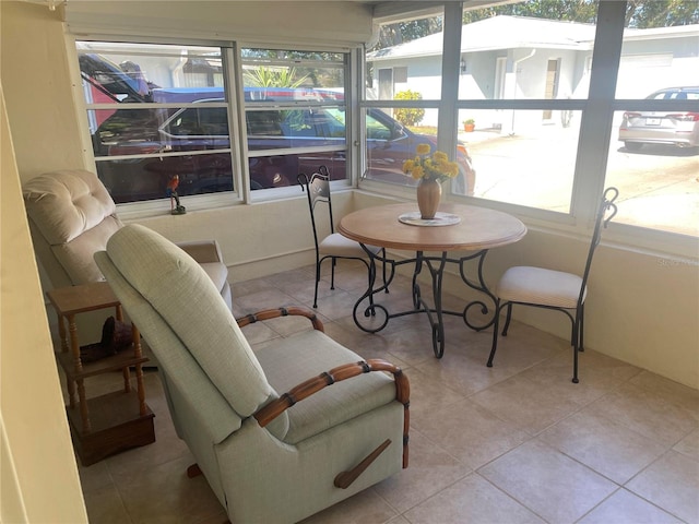 view of sunroom / solarium