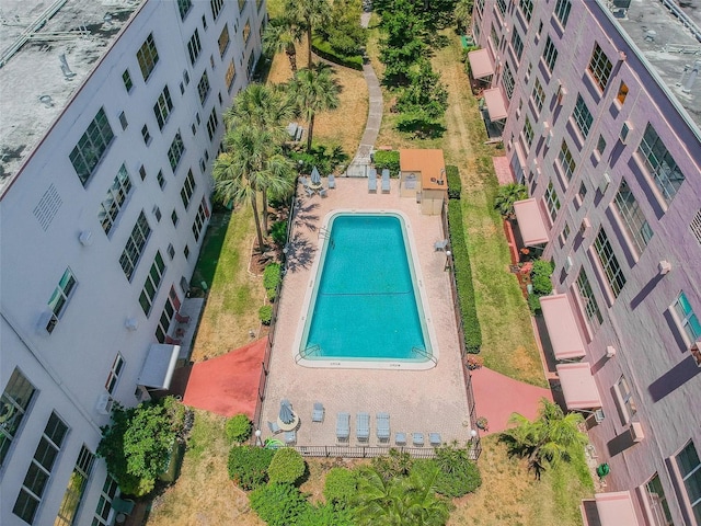 8198 Terrace Garden Dr N Unit 403, Saint Petersburg, FL 33709 - aerial view of a pool