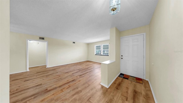 8198 Terrace Garden Dr N Unit 403, Saint Petersburg, FL 33709 - photo 3