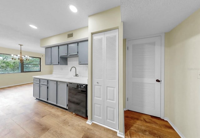 8198 Terrace Garden Dr N Unit 403, Saint Petersburg, FL 33709 - photo 11