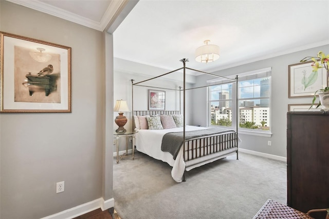345 Bayshore Blvd Unit 808, Tampa, FL 33606 - bedroom with crown molding and baseboards