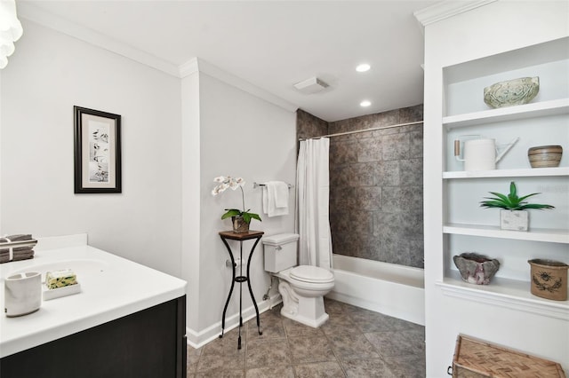 345 Bayshore Blvd Unit 808, Tampa, FL 33606 - bathroom featuring shower / bath combo with shower curtain, vanity, crown molding, toilet, and baseboards