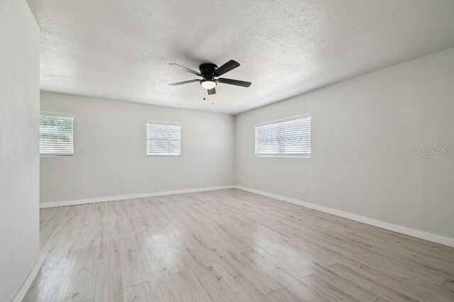 3414 Lindsey St, Dover, FL 33527 - photo 22