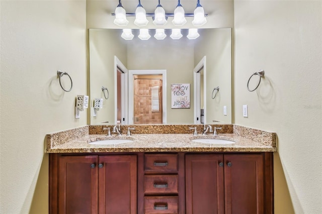 12709 Mannhurst Oak Ln, Lithia, FL 33547 - bathroom with double vanity