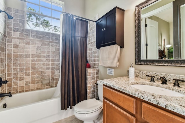 full bathroom with shower / bath combo with shower curtain, vanity, and toilet