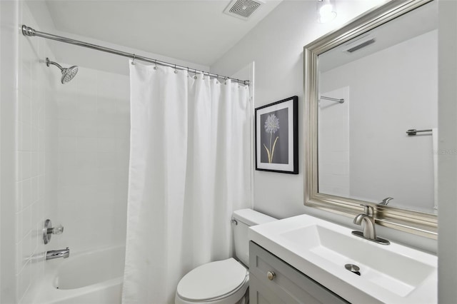 full bathroom with shower / bath combo with shower curtain, vanity, and toilet