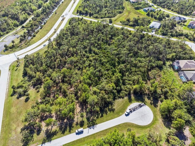 102 Antilla Dr, Rotonda West, FL 33947 - photo 6