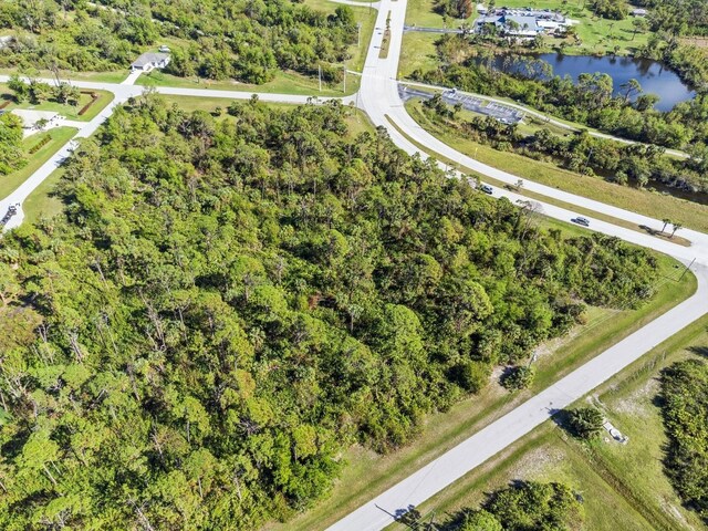 102 Antilla Dr, Rotonda West, FL 33947 - photo 9