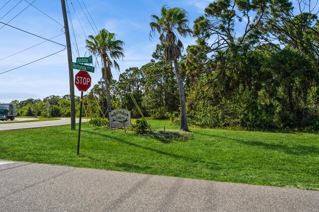 102 Antilla Dr, Rotonda West, FL 33947 - photo 17