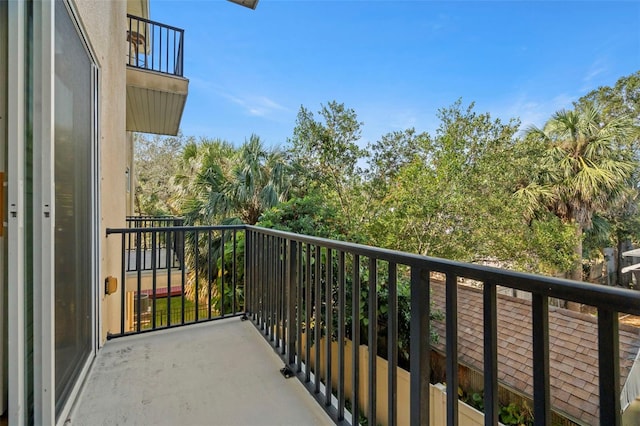 562 Rivercrest Ln, Tarpon Springs, FL 34689 - view of balcony