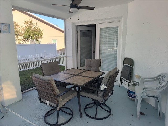 view of patio with ceiling fan