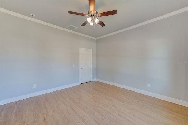 spare room with ceiling fan, light hardwood / wood-style flooring, and ornamental molding