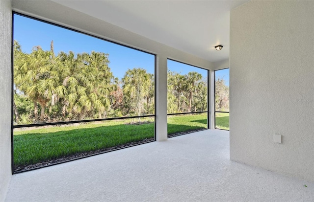 view of unfurnished sunroom