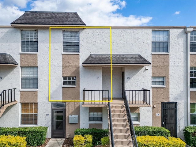107 Caldwell Dr Unit 291, Brandon, FL 33510 - view of apartment building / complex featuring stairs