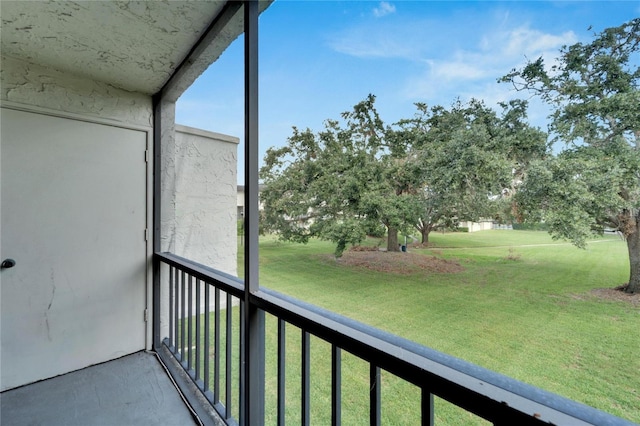 107 Caldwell Dr Unit 291, Brandon, FL 33510 - view of unfurnished sunroom