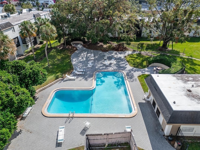 107 Caldwell Dr Unit 291, Brandon, FL 33510 - community pool featuring a lawn