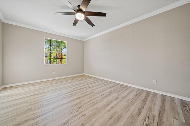 unfurnished room with ceiling fan, ornamental molding, and light hardwood / wood-style flooring