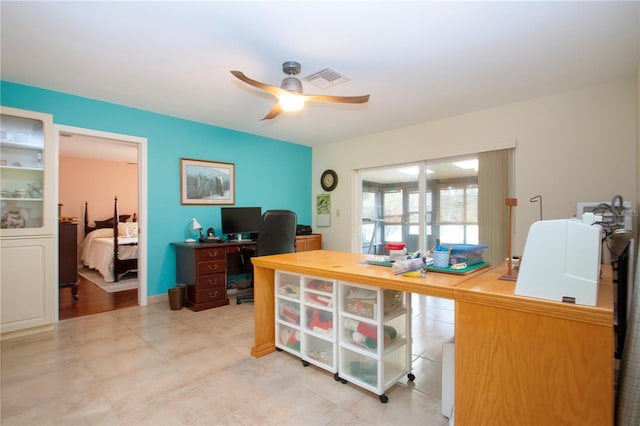 office area featuring ceiling fan