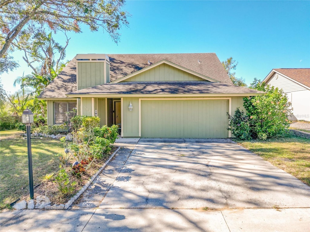 view of front of home with a garage