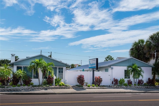 12321 Gulf Blvd, Treasure Island, FL 33706 - view of front facade with stucco siding