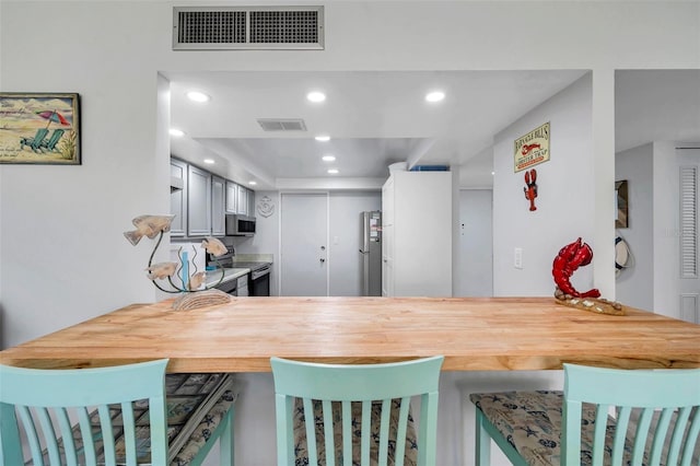 kitchen featuring appliances with stainless steel finishes