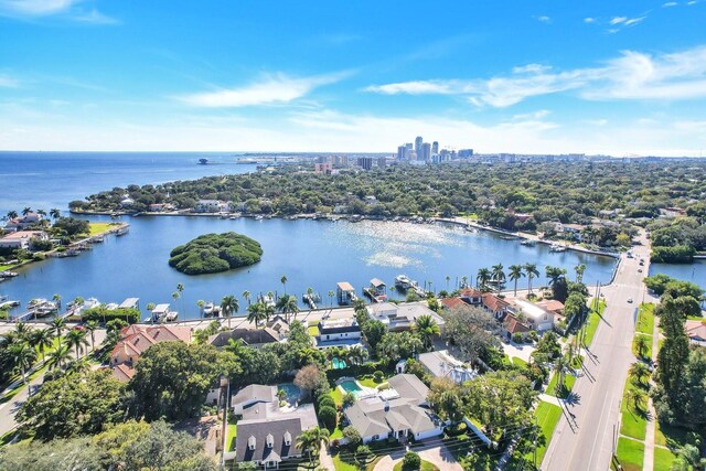 105 Estado Way NE, Saint Petersburg, FL 33704 - photo 40