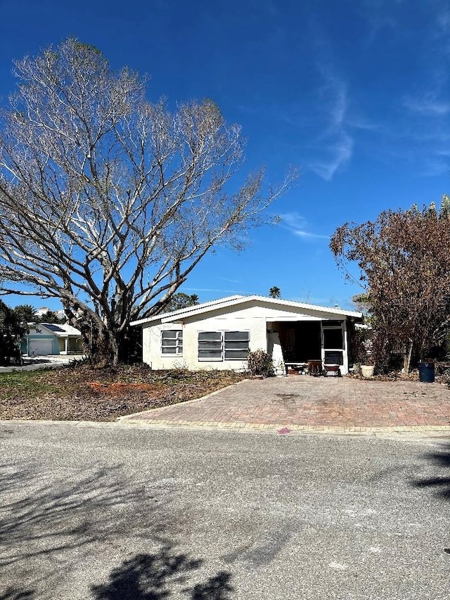 view of front of house