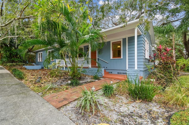 view of front of house featuring a porch