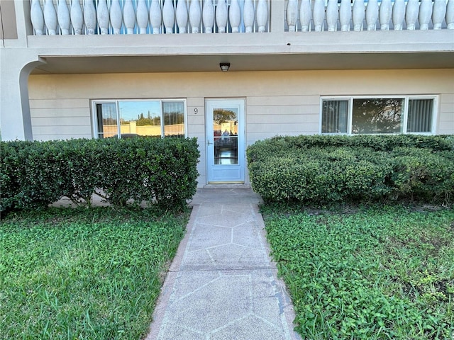 view of property entrance