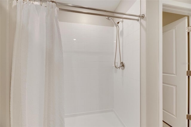 bathroom with walk in shower